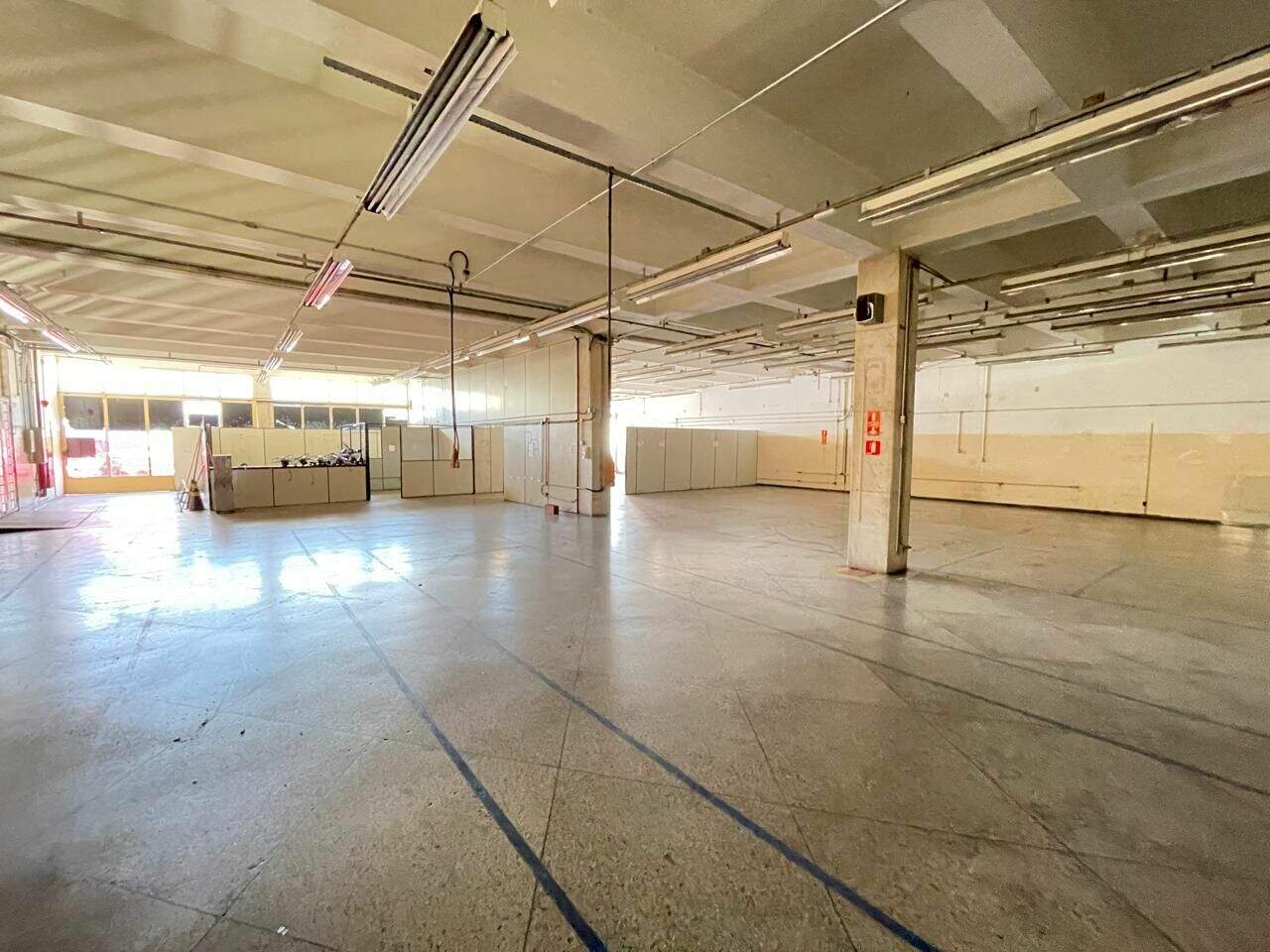 Salão para aluguel no Centro: 