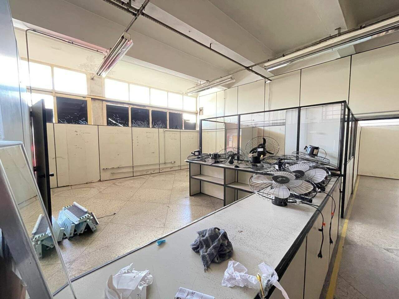 Salão para aluguel no Centro: 