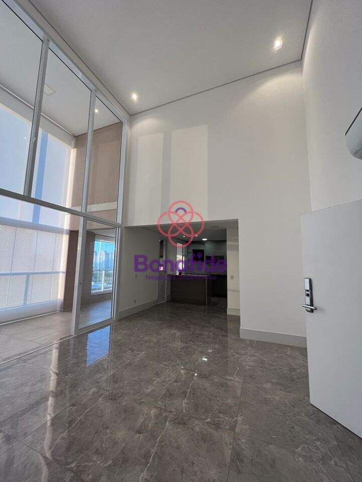 Apartamento à venda no Jardim das Samambaias: 