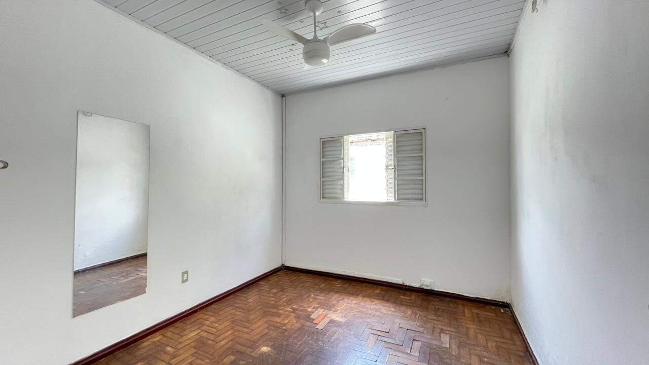 Casa para aluguel no Anhangabaú: 