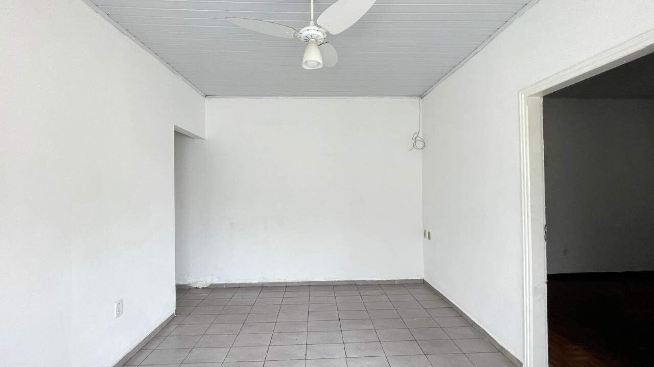 Casa para aluguel no Anhangabaú: 