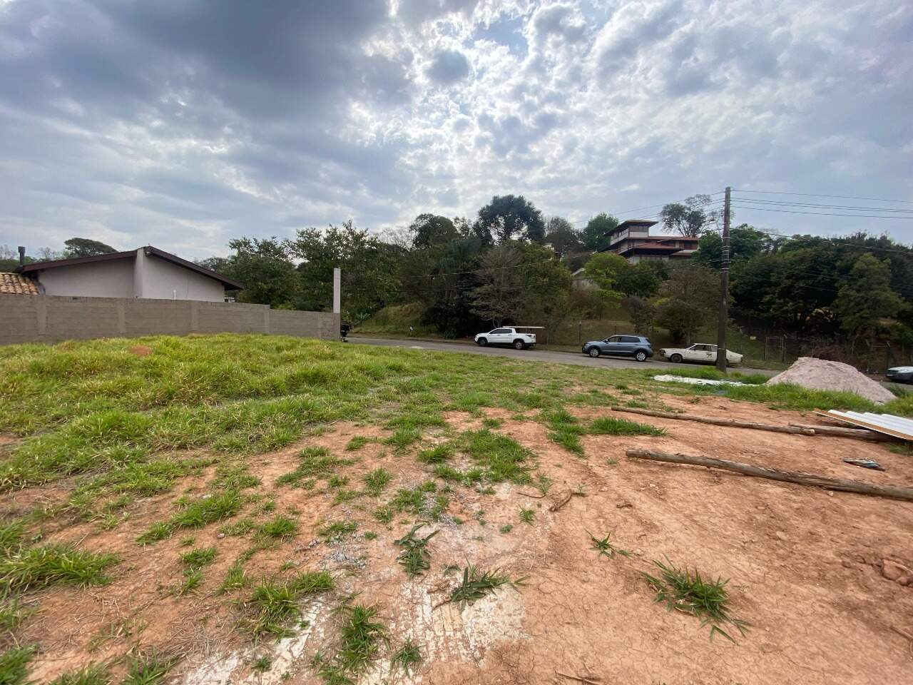 Terreno à venda no Chácara Malota: 