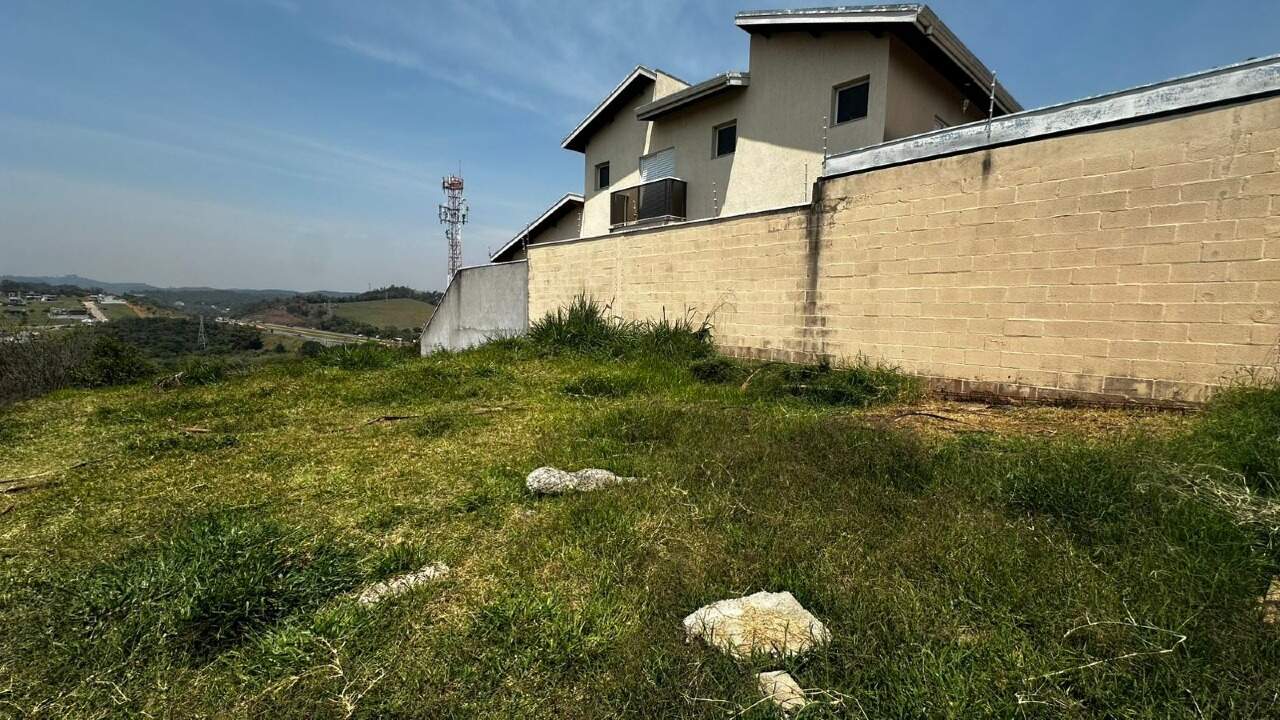 Terreno à venda no Jardim Copacabana: 