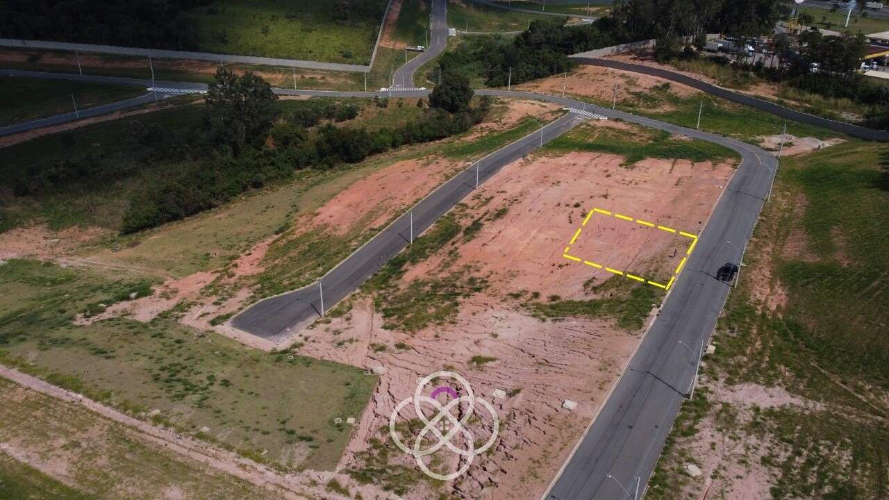 Terreno à venda no Recanto Quarto Centenário: 