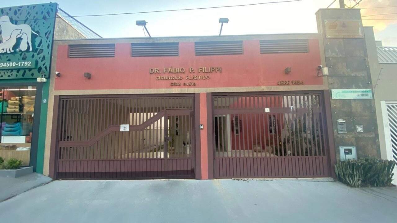 Sobrado à venda no Vila Guarani: 