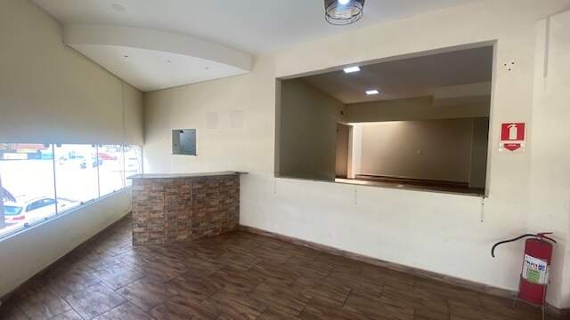 Salão para aluguel no Eloy Chaves: 