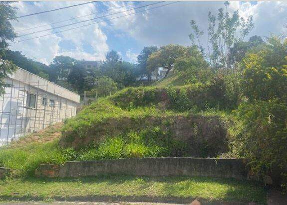 Terreno à venda no Caxambu: 