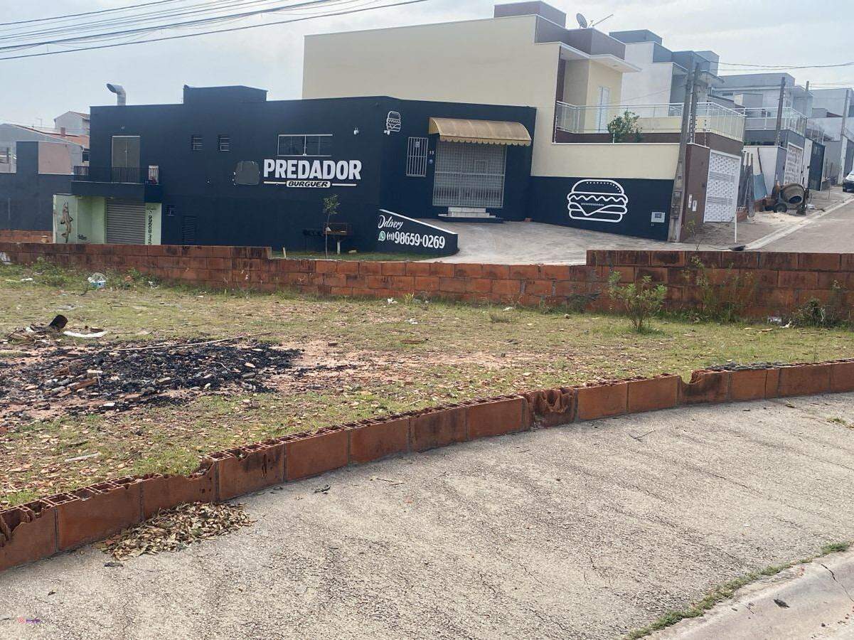 Terreno à venda no Residencial Santa Giovana: 