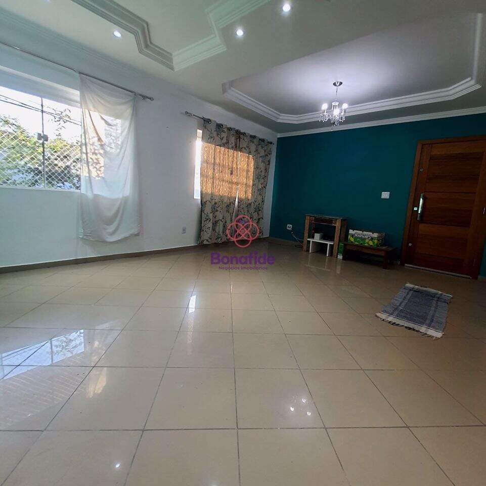 Casa à venda no Jardim do Lago: 