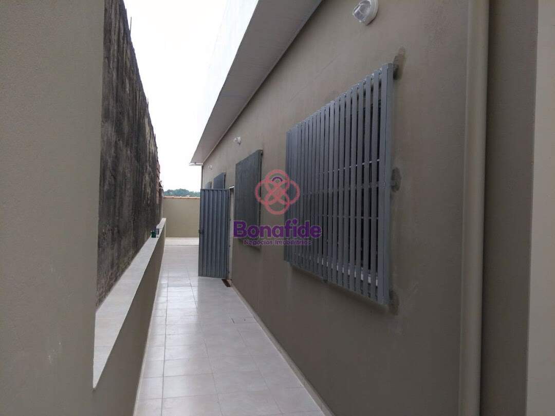 Salão à venda no Monte Serrat: 