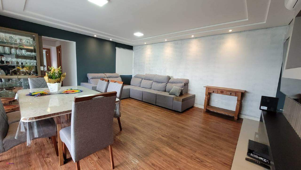 Apartamento à venda no Vila Lacerda: 