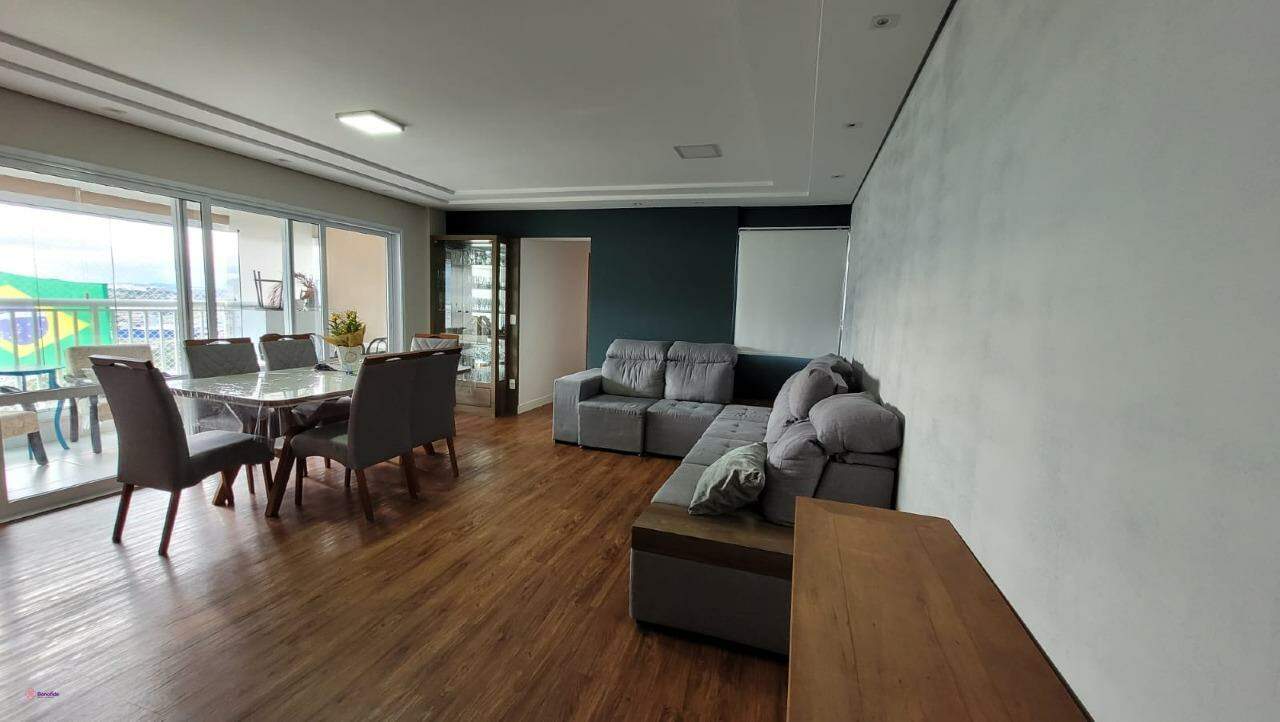 Apartamento à venda no Vila Lacerda: 