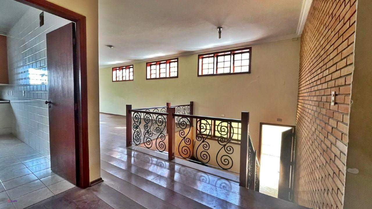 Casa à venda no Jardim das Samambaias: 