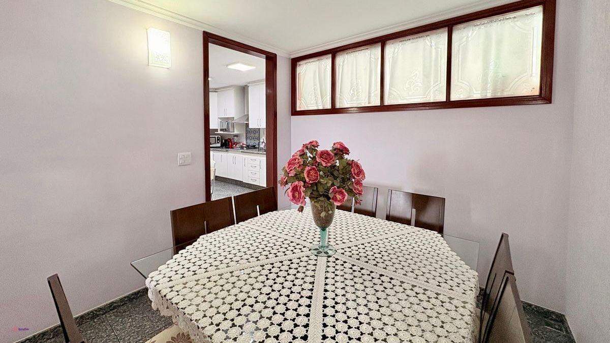 Casa à venda no Jardim do Lago: 