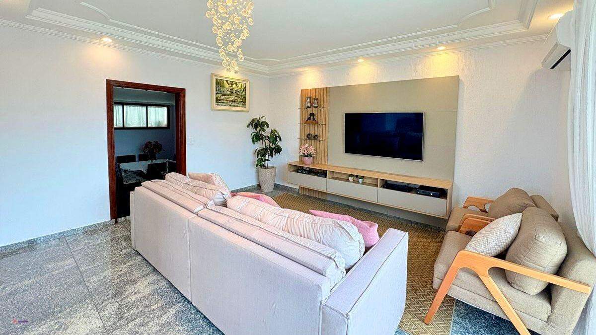 Casa à venda no Jardim do Lago: 