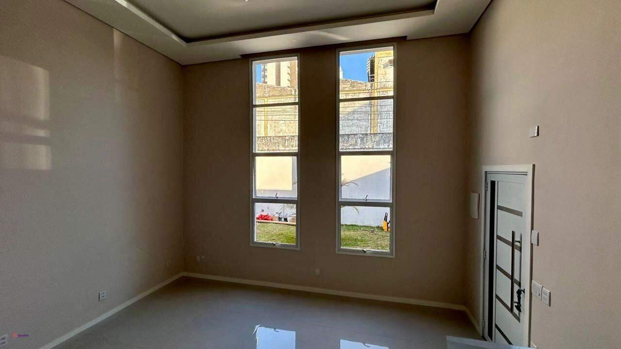 Casa para aluguel no Vila Viotto: 