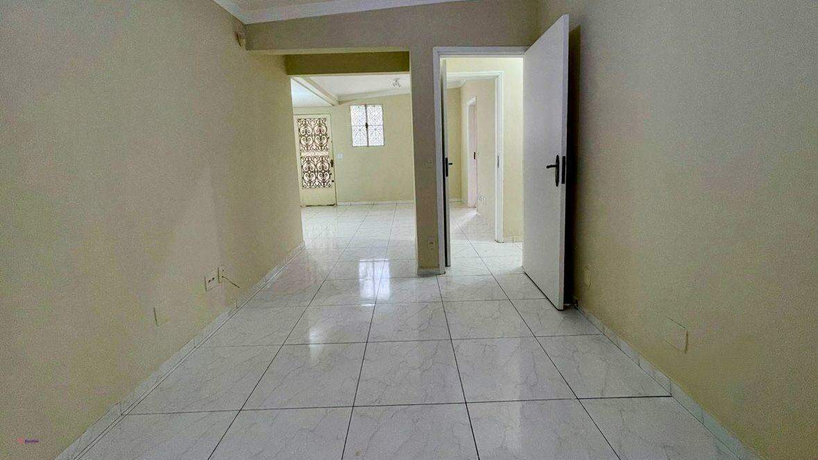 Casa para aluguel no Centro: 