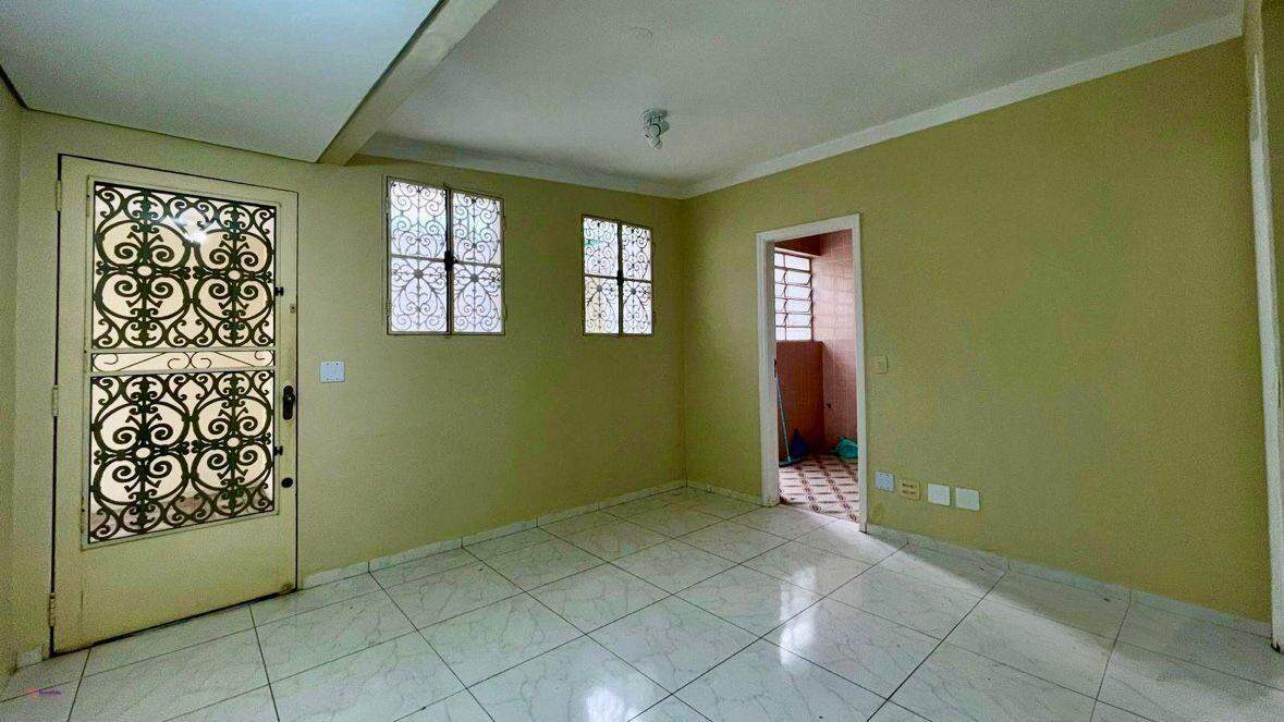 Casa para aluguel no Centro: 