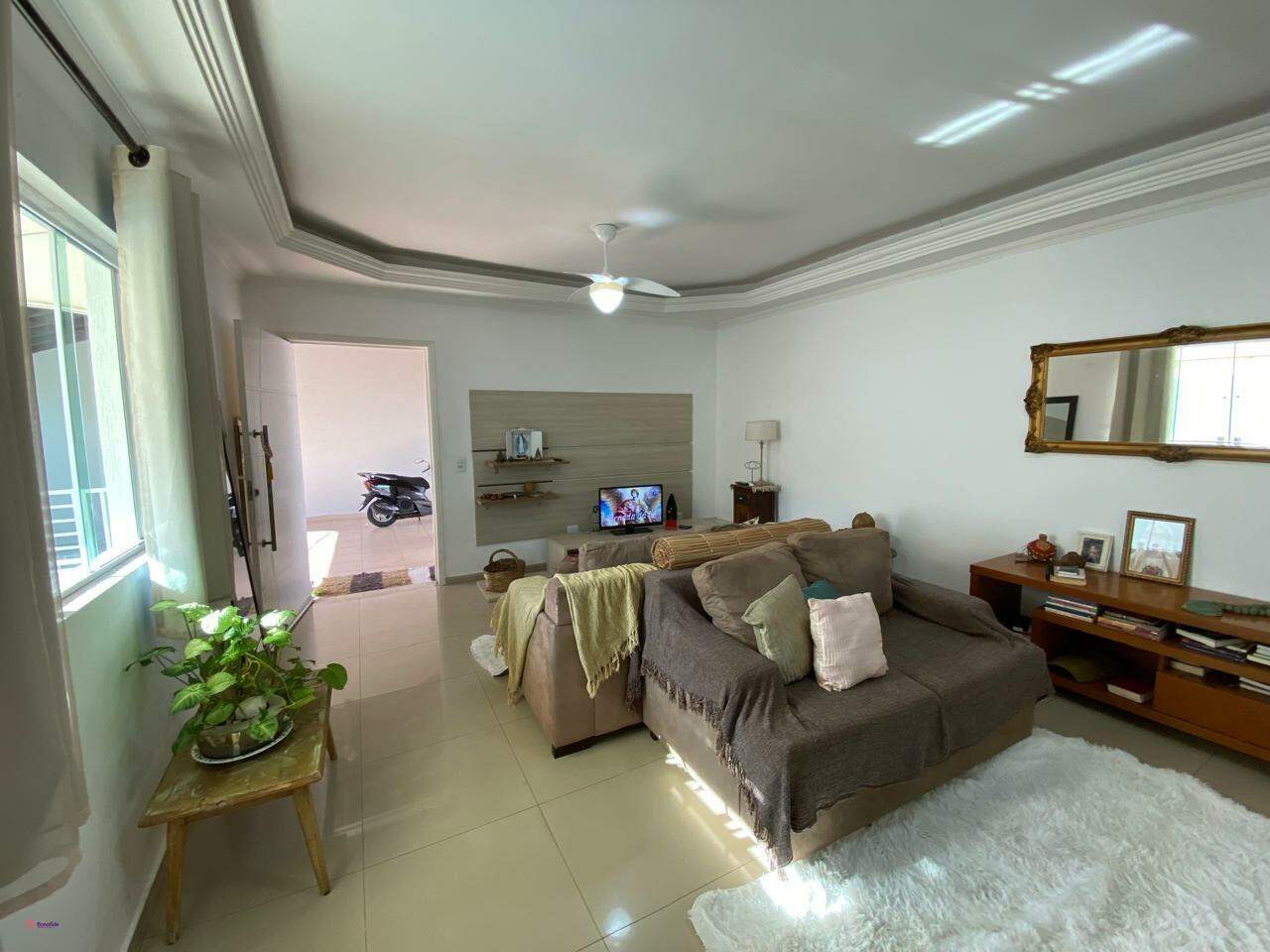 Casa à venda no Jardim Quintas das Videiras: 