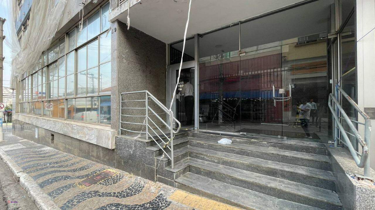 Salão para aluguel no Centro: 