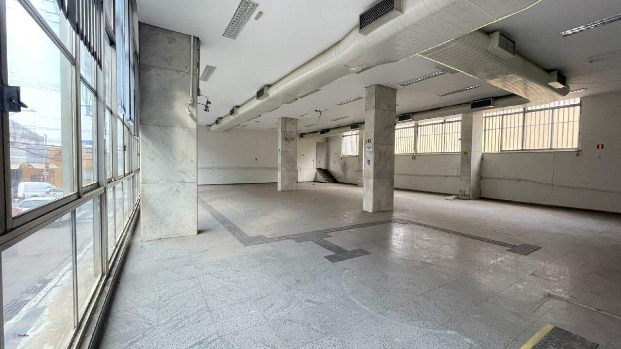 Salão para aluguel no Centro: 