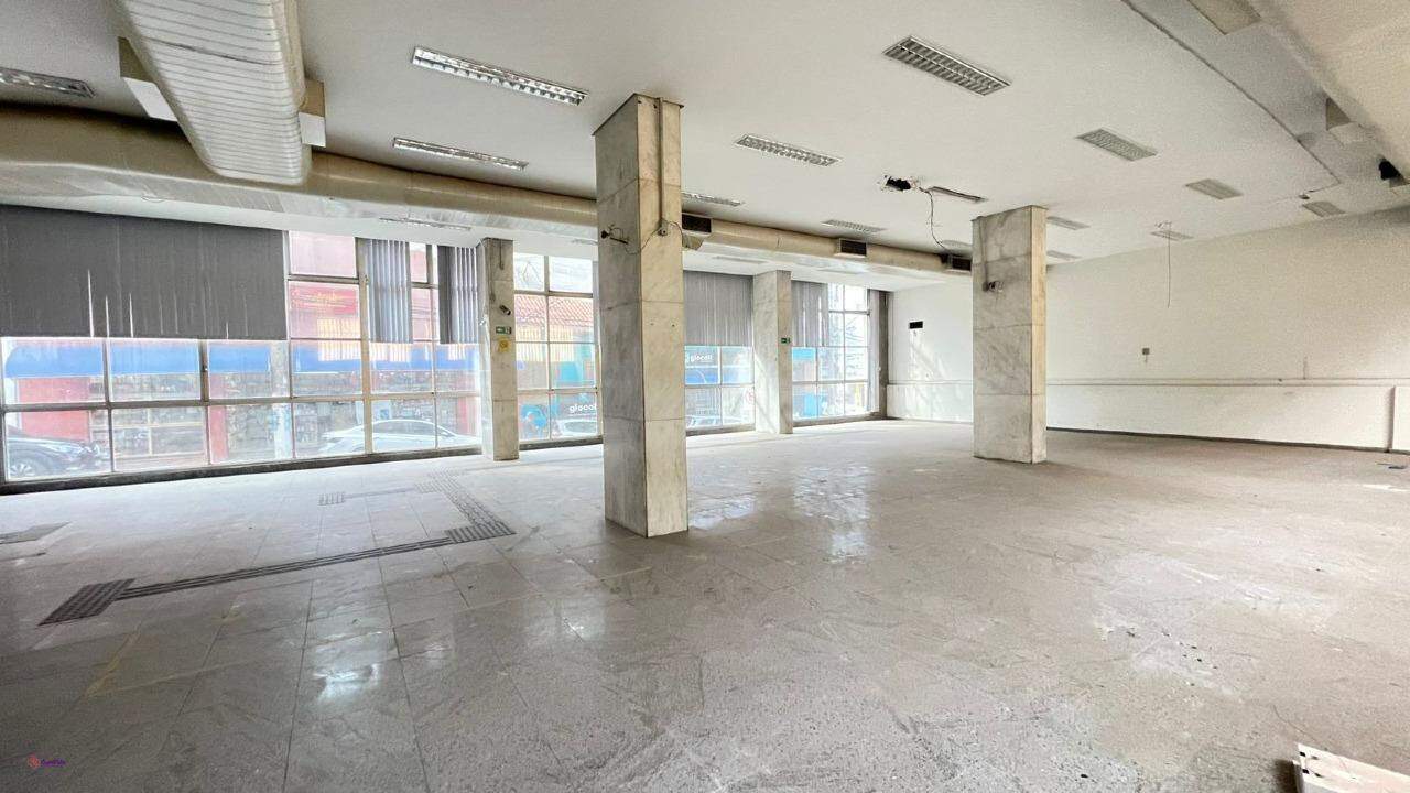 Salão para aluguel no Centro: 