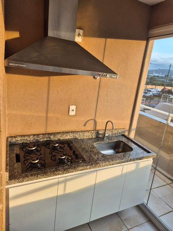 Apartamento à venda no Engordadouro: 