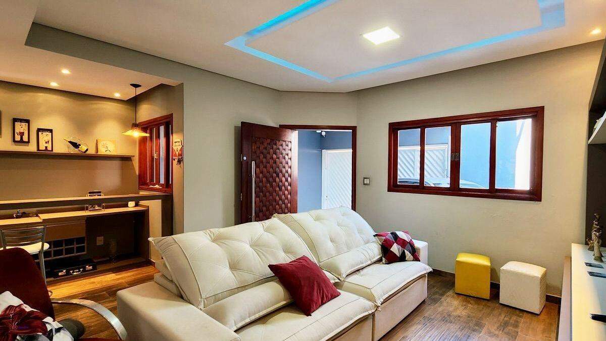 Casa à venda no Jardim Marambaia: 