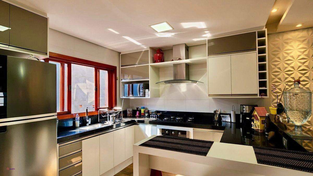 Casa à venda no Jardim Marambaia: 