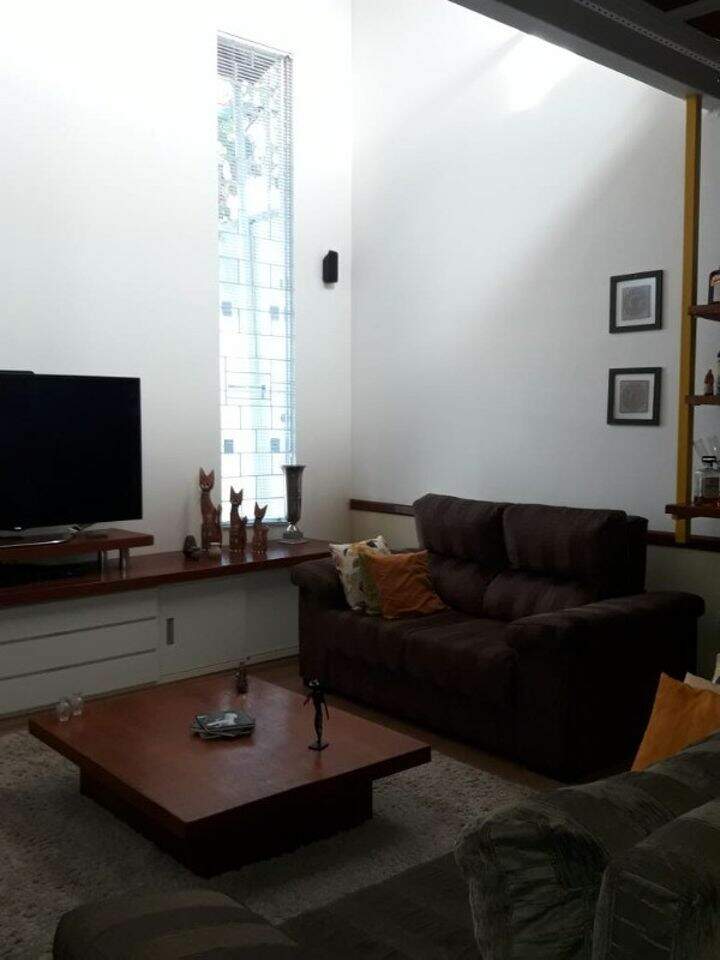 Casa à venda no Jardim Colônia: 