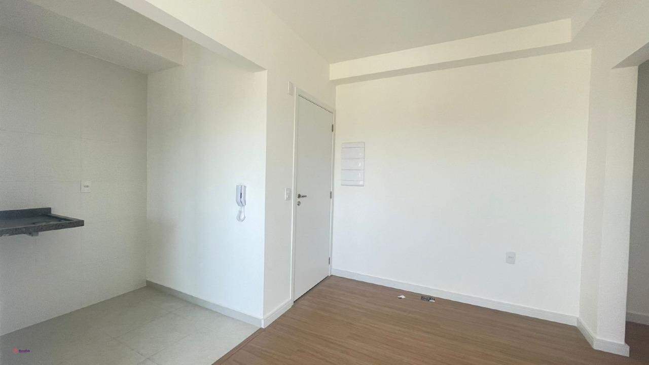 Apartamento à venda no Jardim Colônia: 