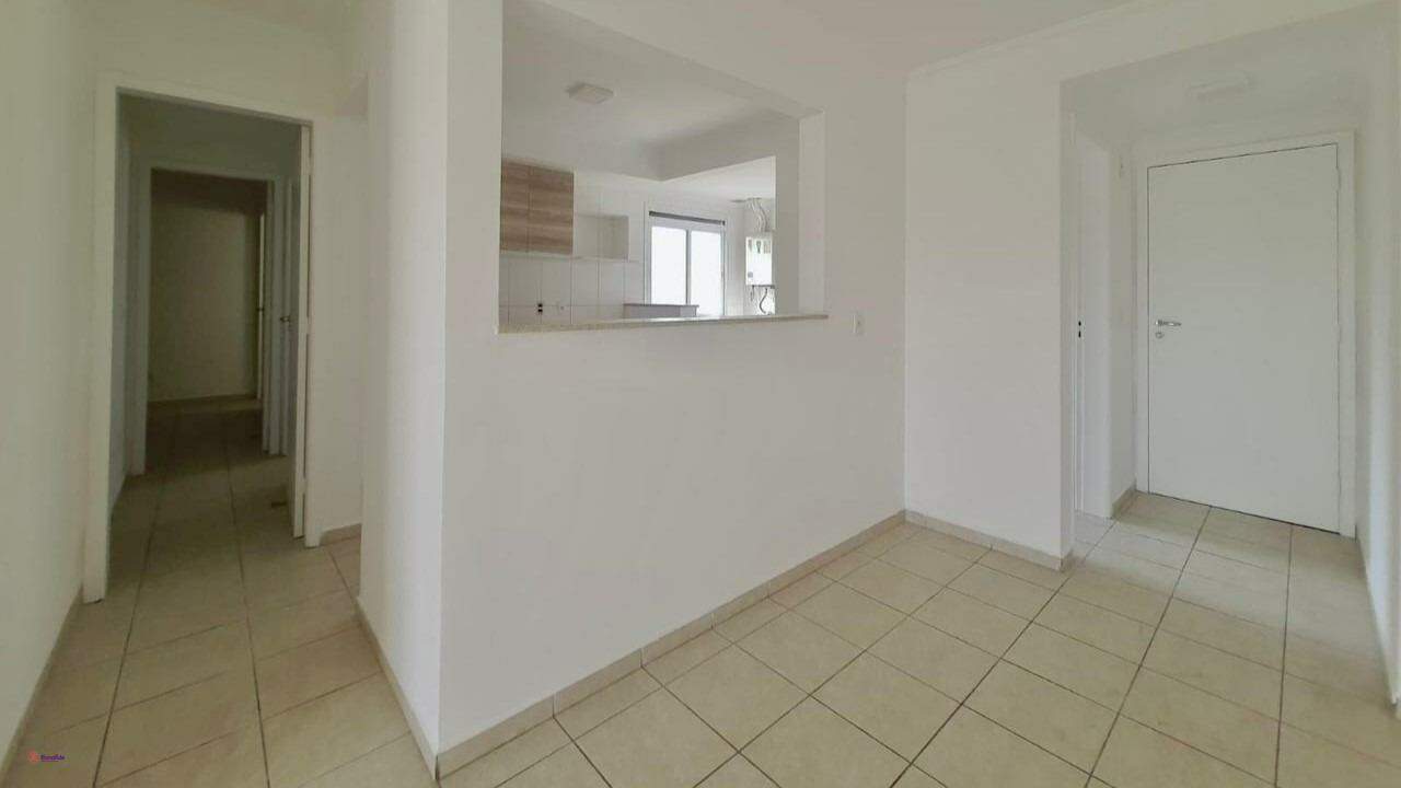 Apartamento à venda no Engordadouro: 