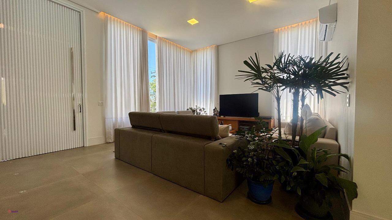 Casa à venda no Capela: 