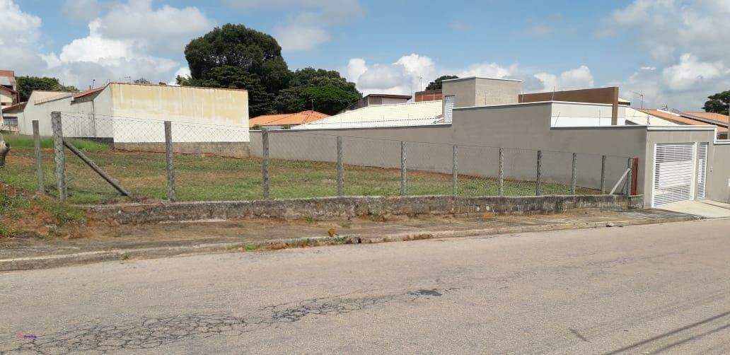 Terreno à venda no Jardim Dona Donata: 
