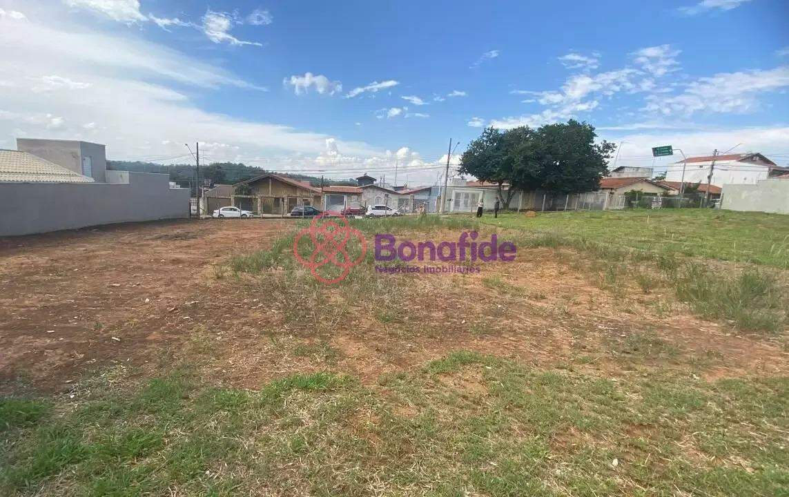 Terreno à venda no Jardim Dona Donata: 