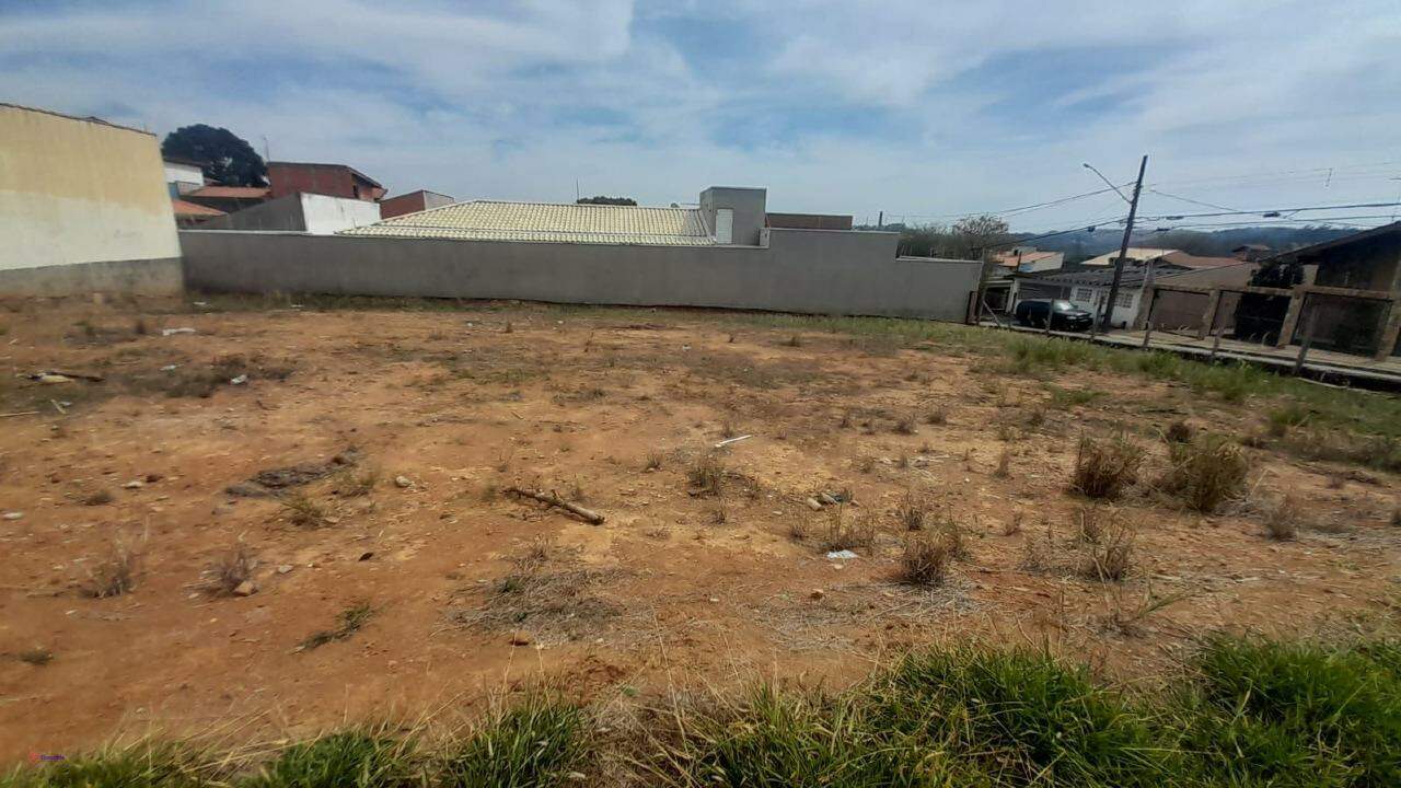 Terreno à venda no Jardim Dona Donata: 