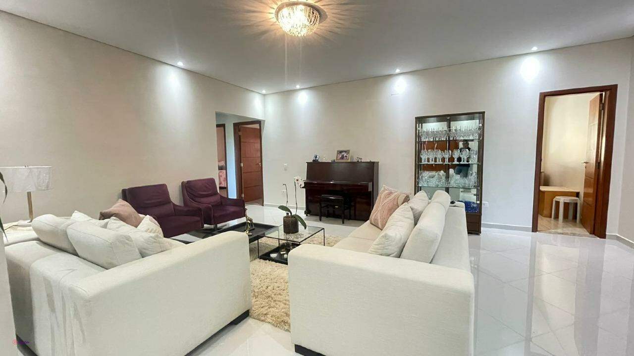 Casa à venda no Serra dos Lagos: 