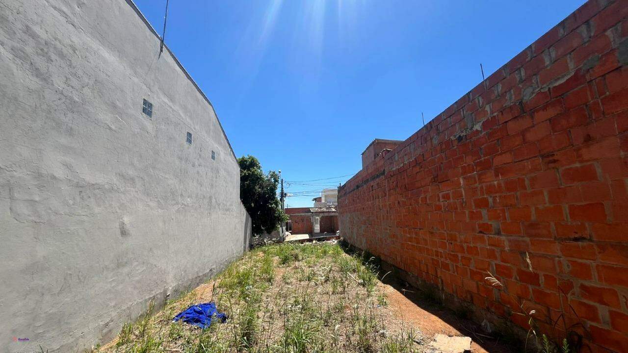 Terreno à venda no Parque Residencial Jundiaí: 