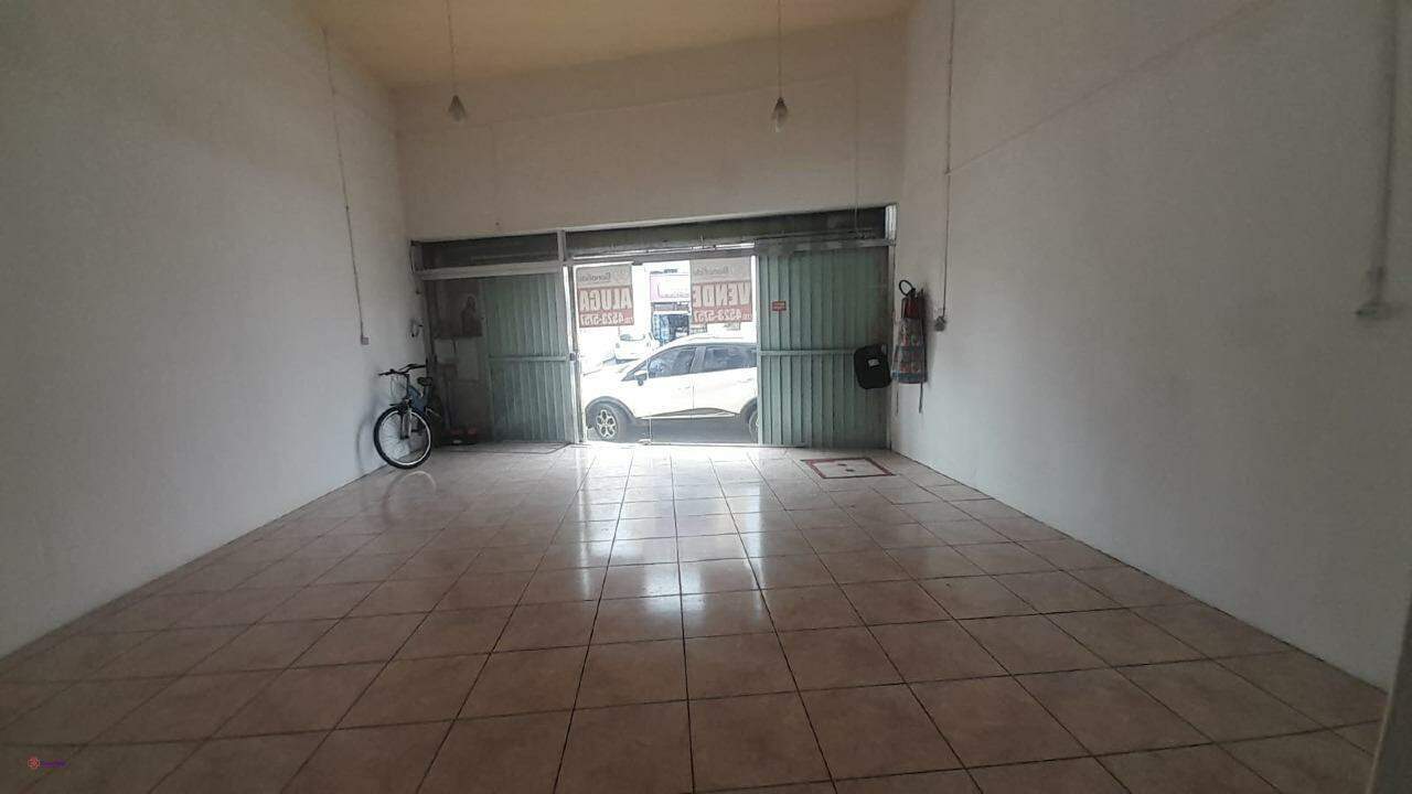 Salão à venda no Ponte São João: 