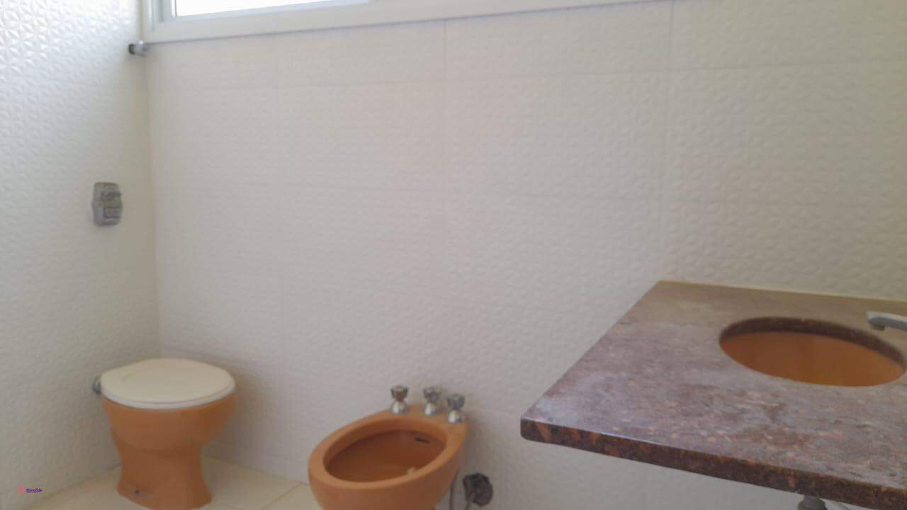 Salão à venda no Ponte São João: 