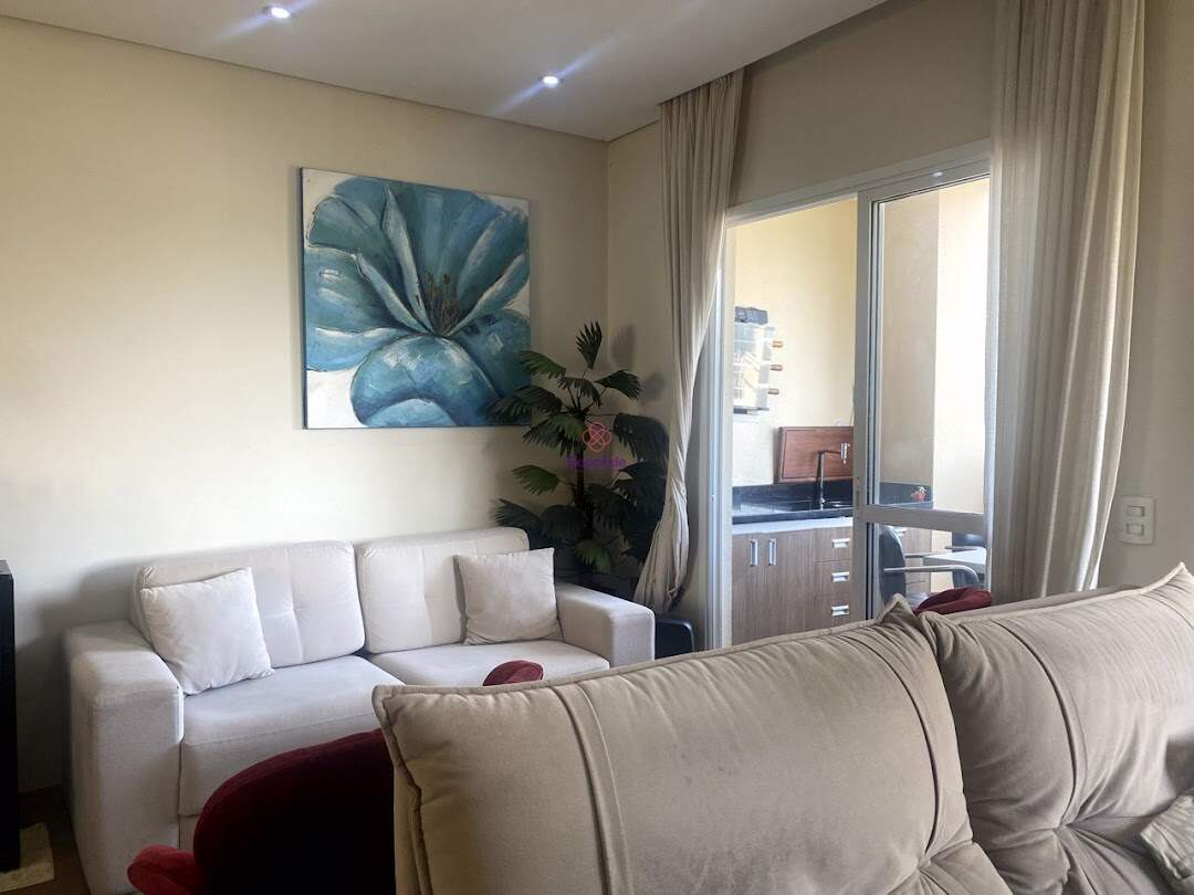 Apartamento à venda no Engordadouro: 