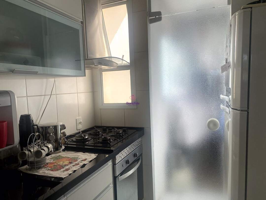 Apartamento à venda no Engordadouro: 