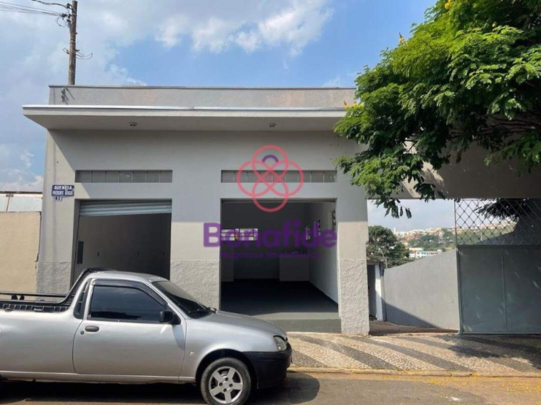 Salão à venda no Vila Tavares: 