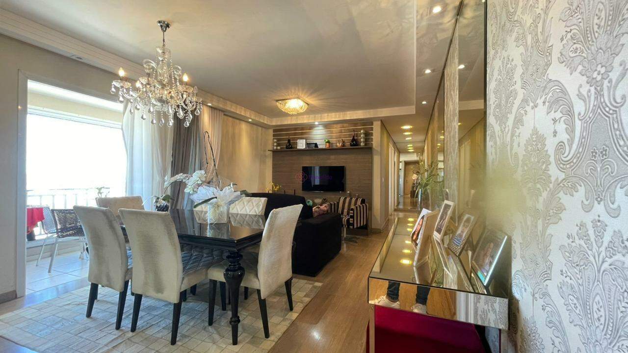 Apartamento à venda no Engordadouro: 