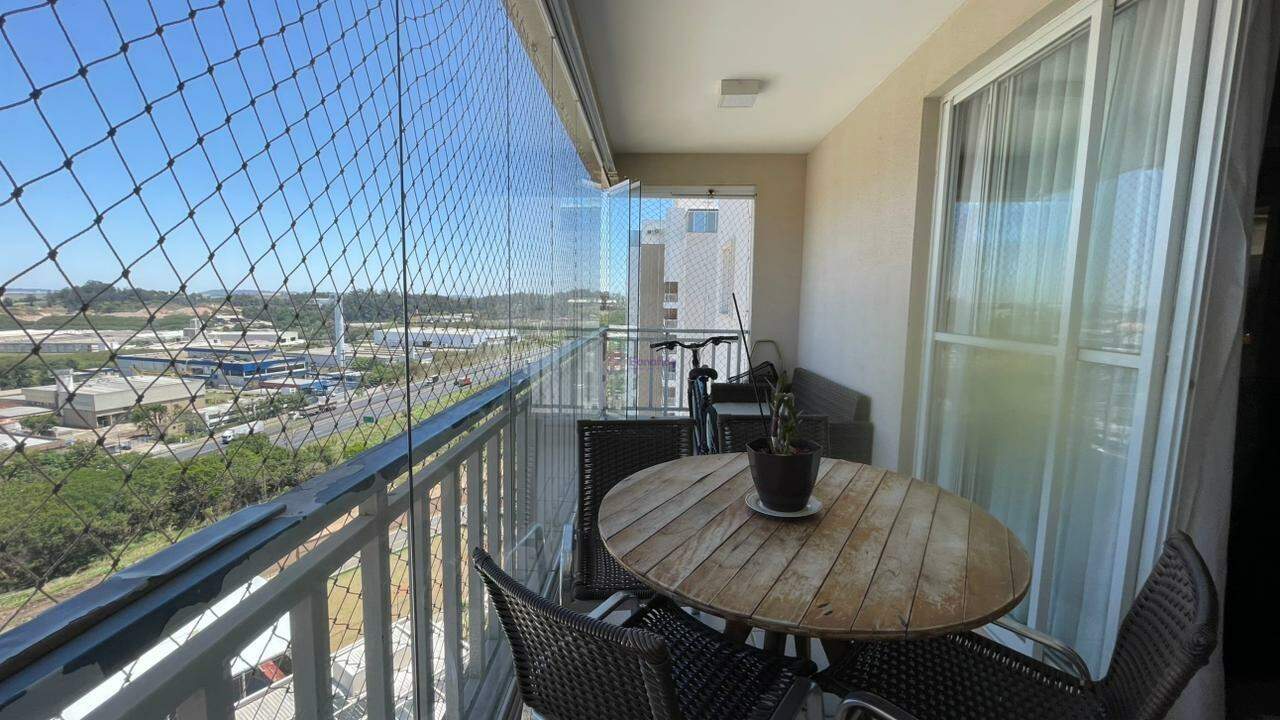 Apartamento à venda no Engordadouro: 