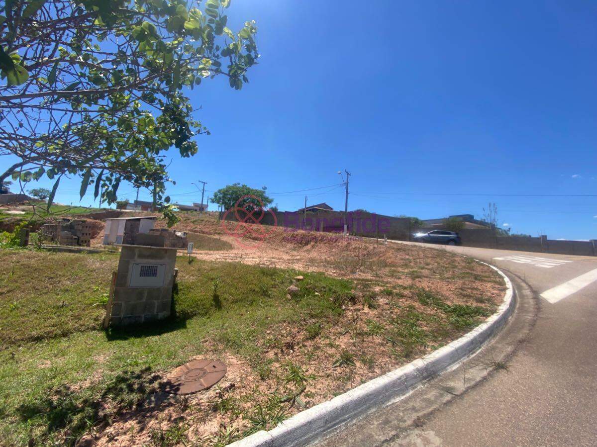 Terreno à venda no Jardim Tarumã: 