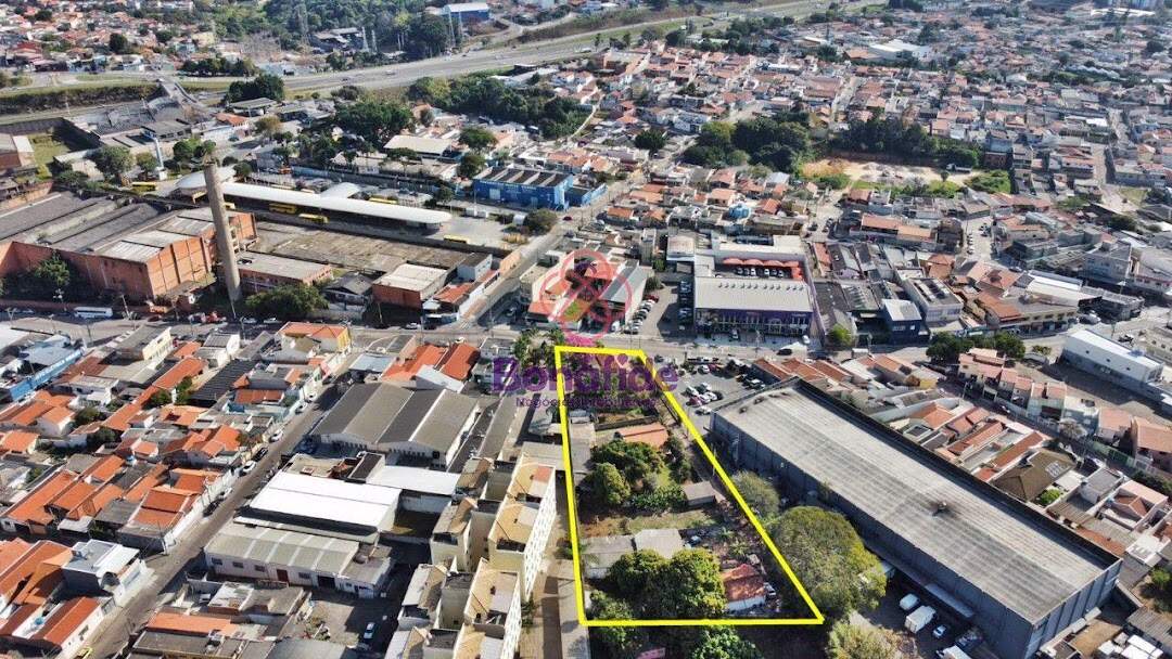 Área à venda no Jardim Petrópolis: 