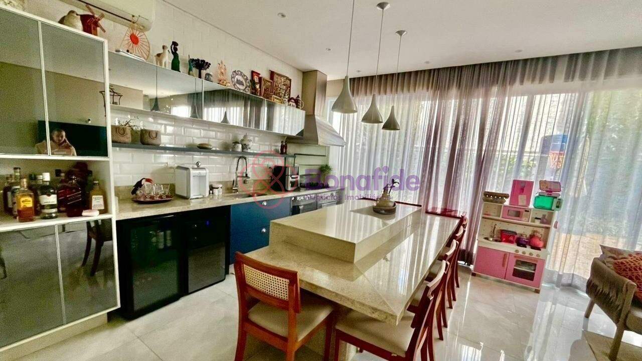 Casa à venda no Recanto Quarto Centenário: 