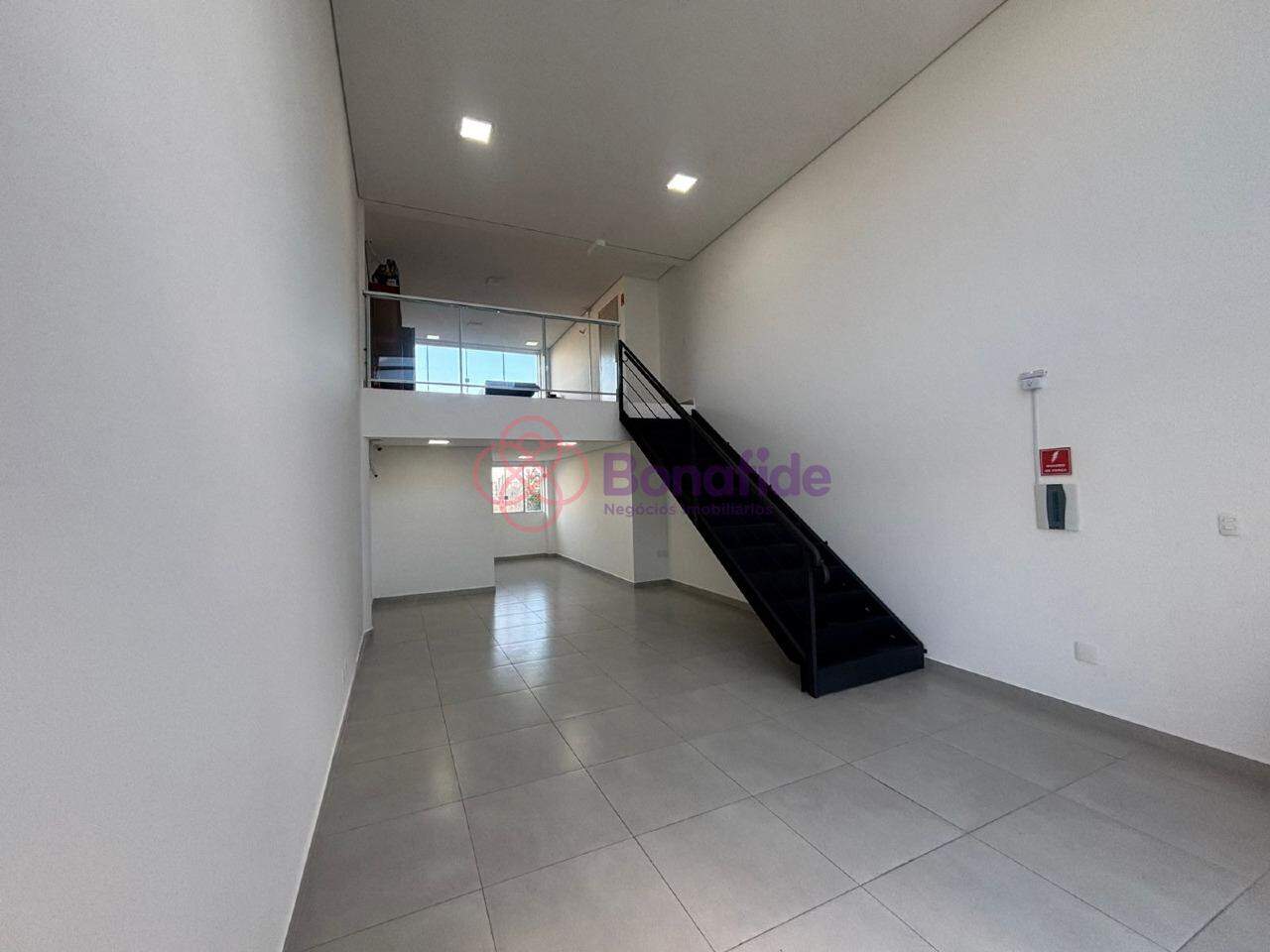 Salão para aluguel no Centro: 