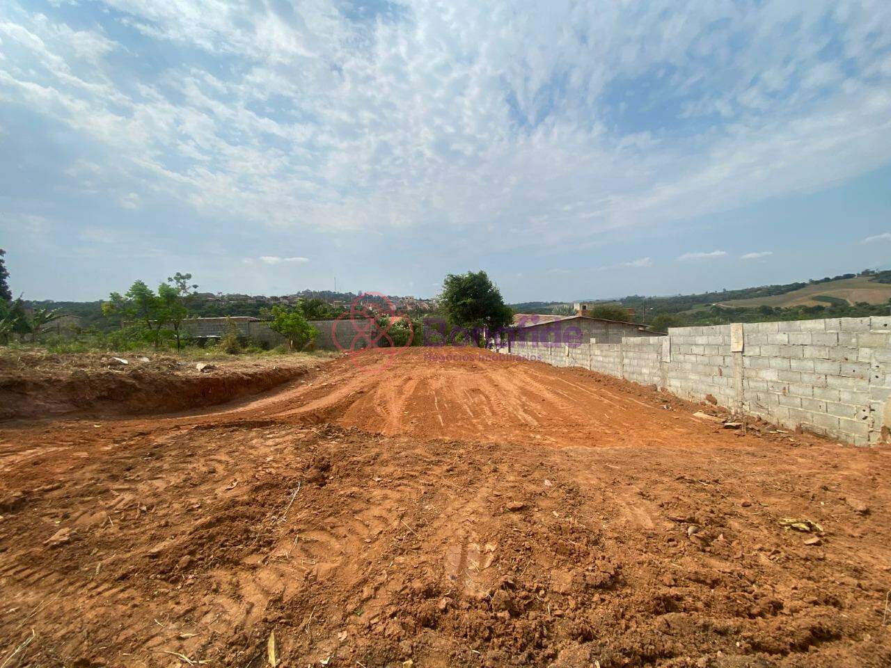 Terreno à venda no Vila Primavera: 